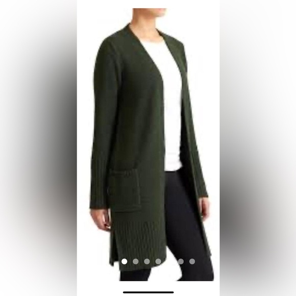 Athleta Sweaters - Athleta Merino Wool Cardigan. Size M.